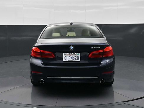 Used 2019 BMW 530e w/ Luxury Package RWD image 6
