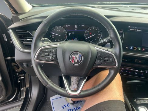 Used 2021 Buick Envision Essence image 12