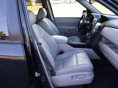 Used 2012 Honda Pilot Touring image 24