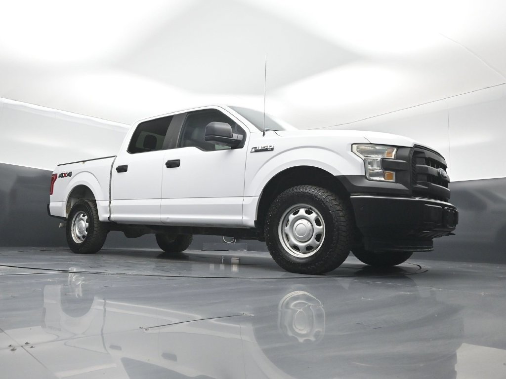 Used 2017 Ford F150 XL w/ XL Power Equipment Group AWD/4WD image 3
