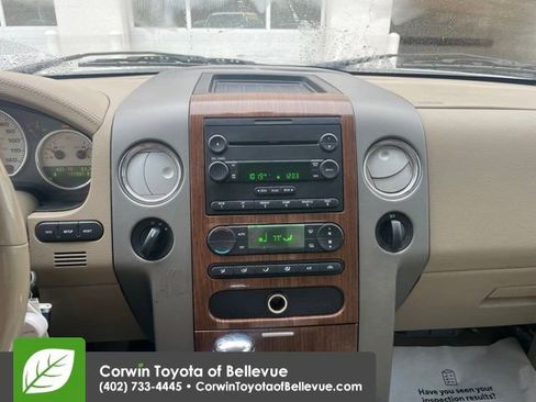 Used 2004 Ford F150 4x4 SuperCrew image 3