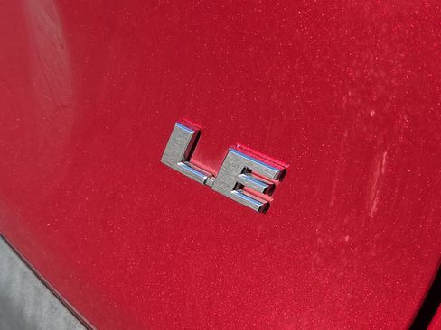 Used 2020 Toyota RAV4 LE image 8