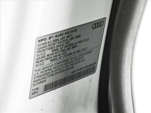 Certified 2025 Audi Q8 Prestige w/ Prestige Package image 26