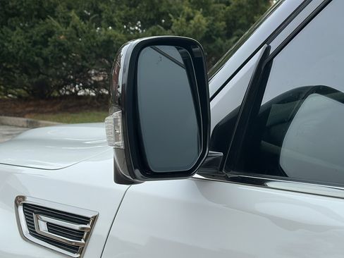 Used 2023 INFINITI QX80 Premium Select w/ Cargo Package image 12