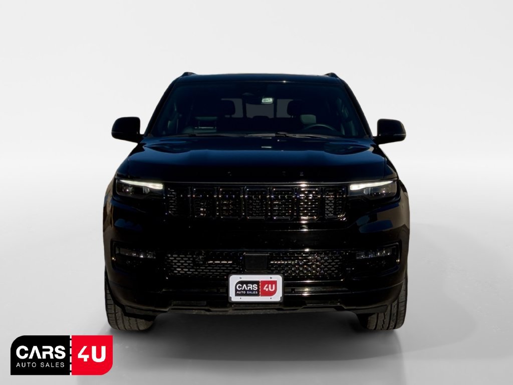 Used 2023 Jeep Wagoneer Series II AWD/4WD image 2