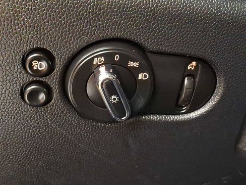 Used 2023 MINI Cooper S image 22