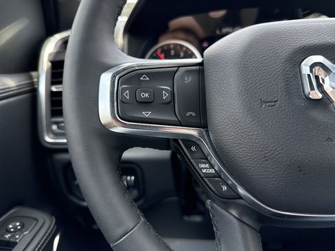 Used 2026 RAM 1500 Laramie AWD/4WD image 18