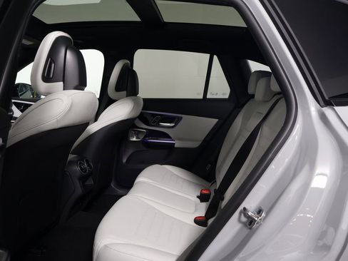 New 2026 Mercedes-Benz GLC 300 GLC 300 image 6