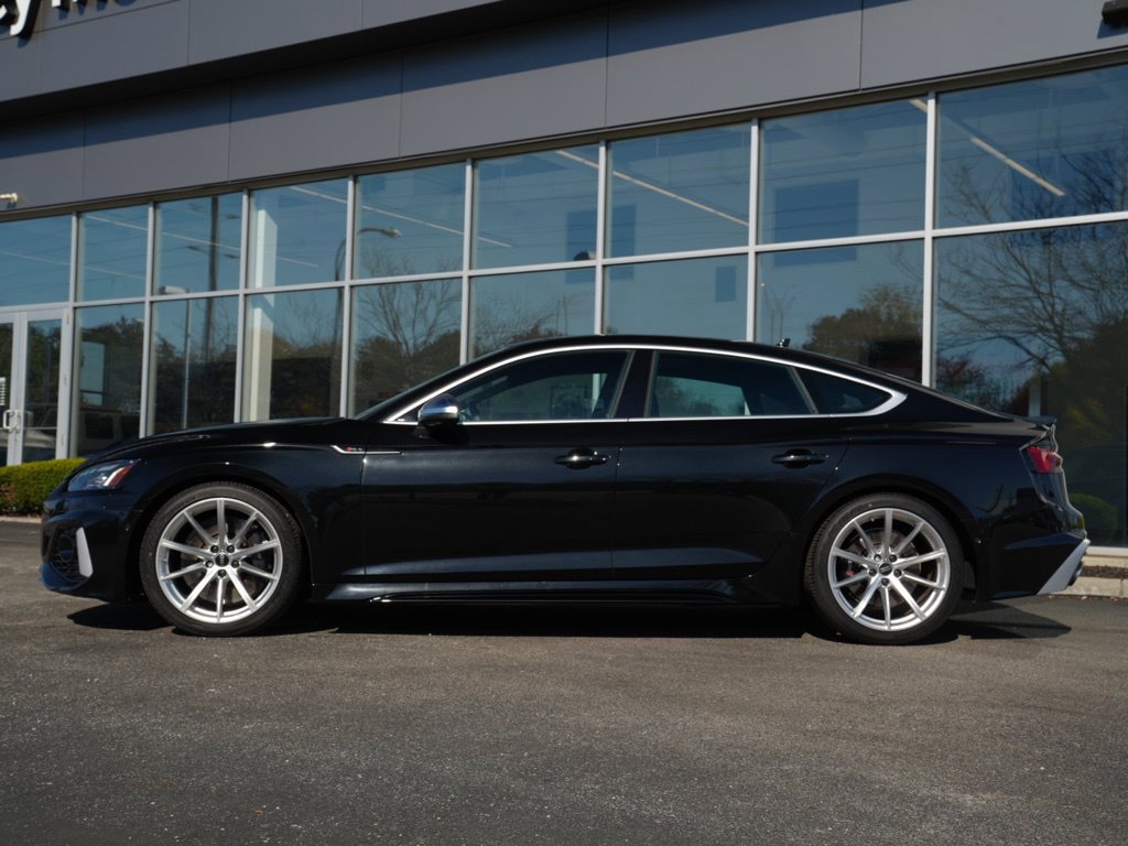 Used 2023 Audi RS 5 Sportback AWD/4WD image 4