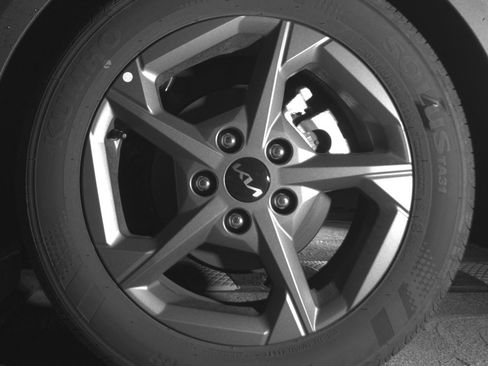 Used 2025 Kia K4 LXS image 14