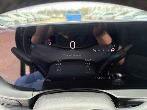 Used 2025 Buick Envista Sport Touring image 20