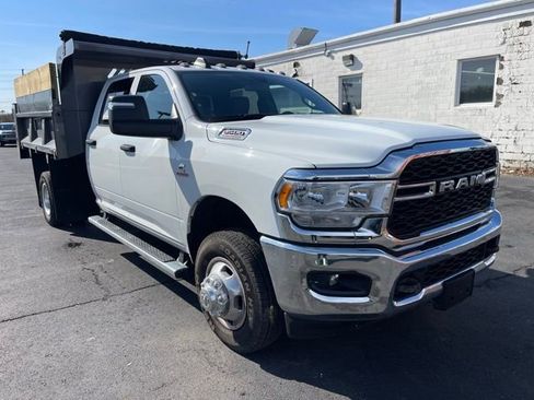 Used 2024 RAM 3500 Tradesman w/ Chrome Appearance Group image 1