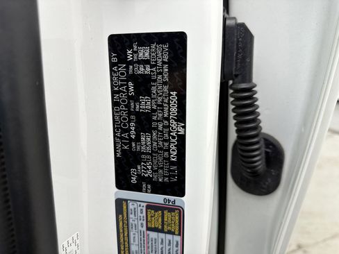 Used 2023 Kia Sportage LX image 22