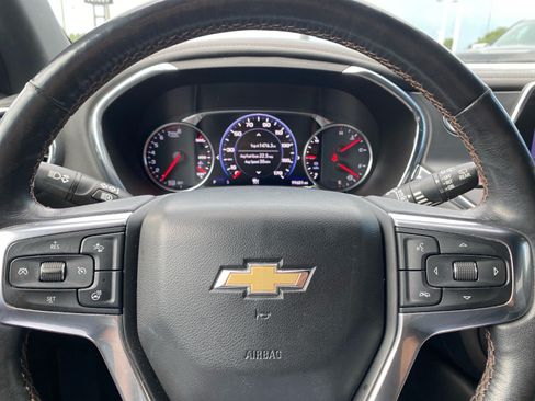 Used 2019 Chevrolet Blazer Premier w/ Sun and Wheels Package FWD image 6