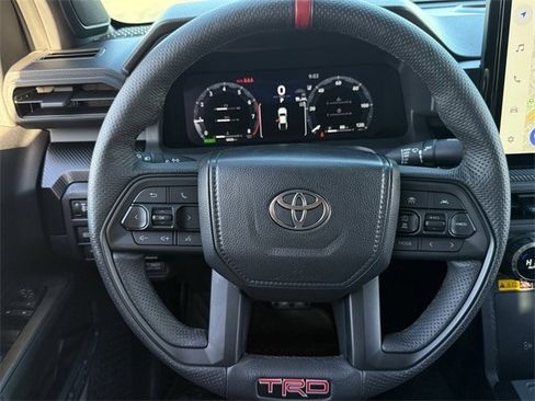 Used 2025 Toyota Tacoma TRD Pro image 12
