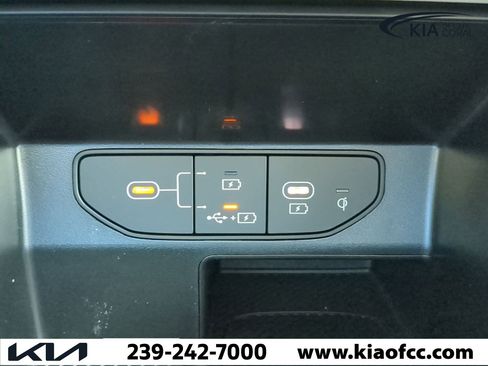 New 2025 Kia Sorento S w/ Panoramic Sunroof Package image 23