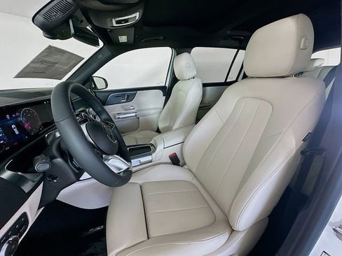 New 2026 Mercedes-Benz GLB 250 4MATIC image 20