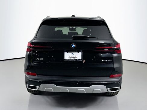 Certified 2026 BMW X5 sDrive40i w/ Premium Package image 6