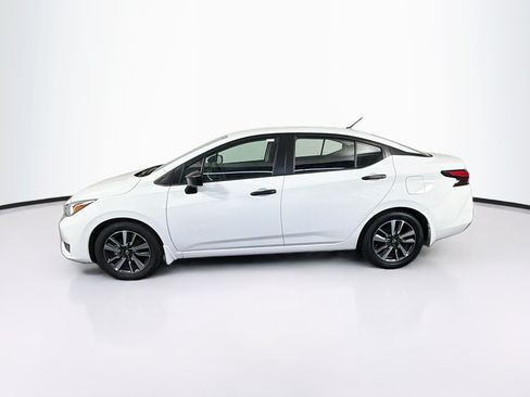 Used 2024 Nissan Versa S w/ S Plus Package FWD image 4