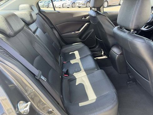 Used 2017 MAZDA MAZDA3 Grand Touring FWD image 15
