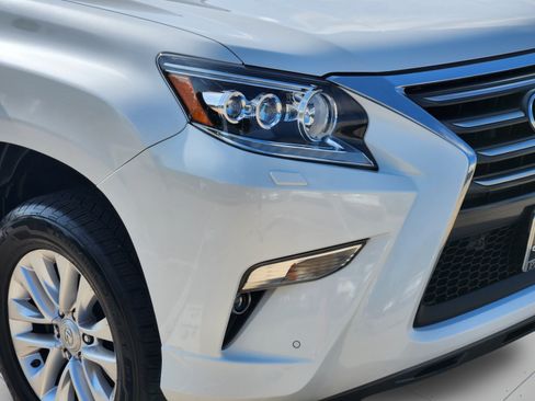 Used 2019 Lexus GX 460 Premium AWD/4WD image 33