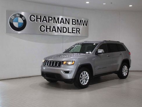 Used 2021 Jeep Grand Cherokee Laredo X image 1