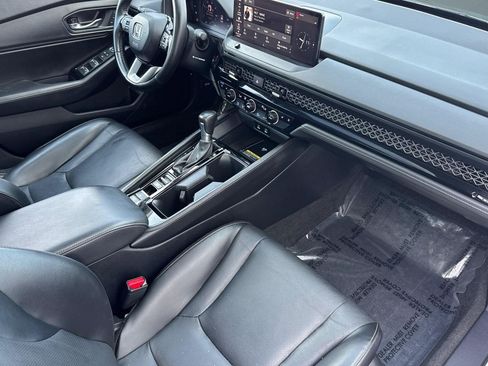 Used 2023 Honda Accord Touring image 34