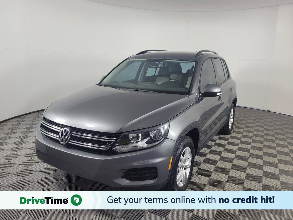 Used 2016 Volkswagen Tiguan S FWD image 1