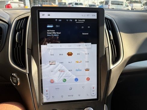 Used 2024 Ford Edge SEL w/ Convenience Package image 15