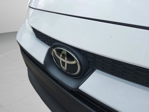 Used 2023 Toyota Corolla LE image 18