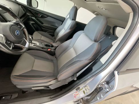 Used 2018 Subaru Crosstrek 2.0i Premium w/ Popular Package #2 AWD/4WD image 11