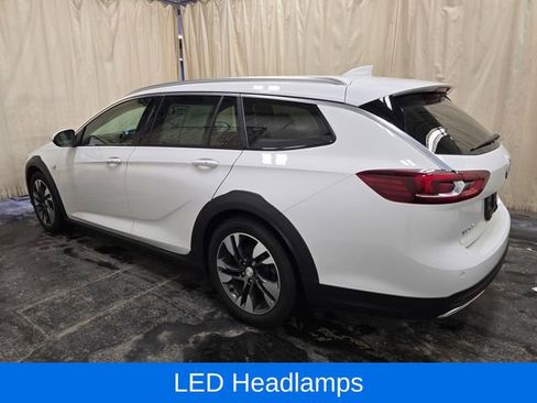 Used 2018 Buick Regal Preferred w/ Sights and Sounds Package image 9