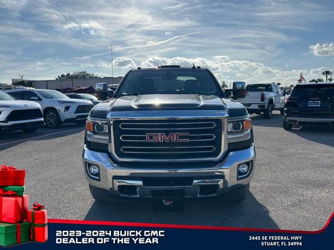 Used 2018 GMC Sierra 2500 SLT w/ Snow Plow Prep Package image 3