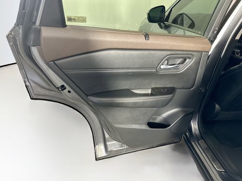 Used 2023 Nissan Rogue SL w/ SL Premium Package AWD/4WD image 27