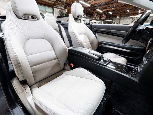 Used 2016 Mercedes-Benz E 400 Cabriolet image 24