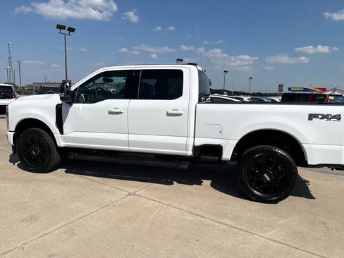 New 2026 Ford F250 XLT w/ XLT Premium Package AWD/4WD image 9