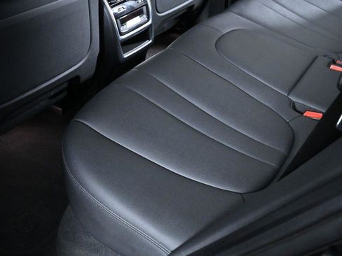 Used 2022 BMW X5 xDrive40i w/ Premium Package image 28