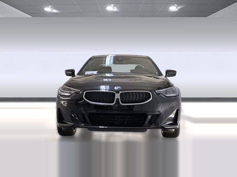 Used 2026 BMW 230i Coupe w/ Convenience Package RWD image 5