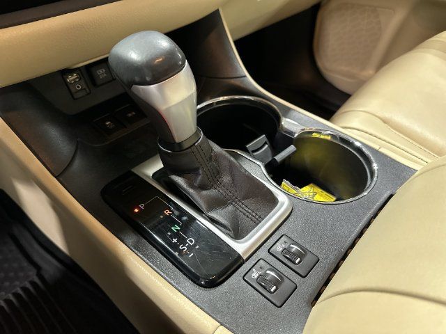 Used 2017 Toyota Highlander XLE FWD image 27