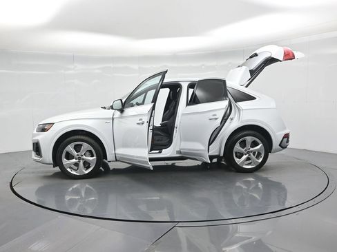 Used 2023 Audi Q5 2.0T Premium Plus w/ Premium Plus Package image 37