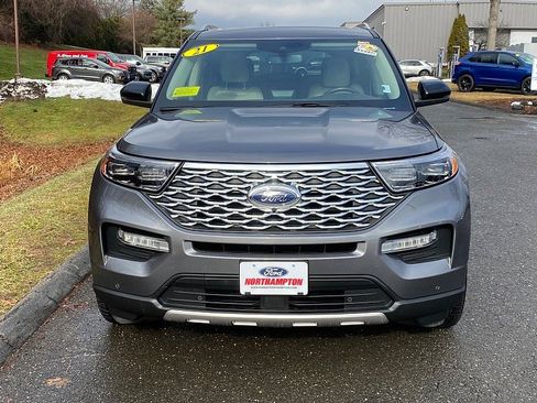 Certified 2021 Ford Explorer Platinum w/ Equipment Group 601A image 2
