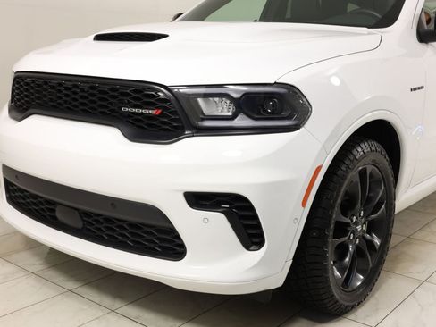 Used 2025 Dodge Durango R/T w/ Blacktop Package AWD/4WD image 49