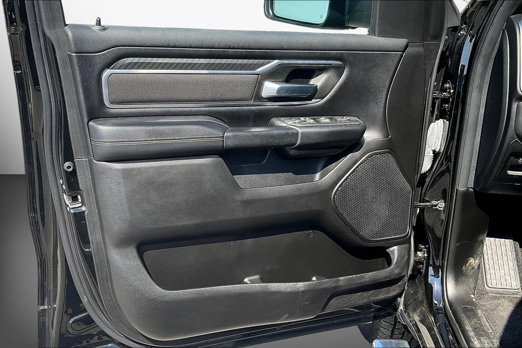 Used 2025 RAM 1500 Big Horn AWD/4WD image 21