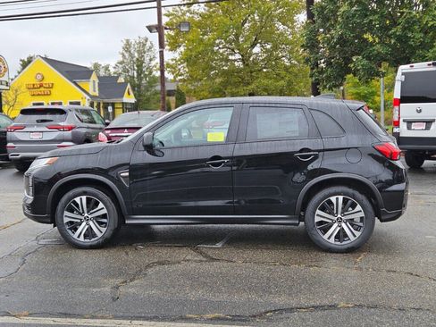 New 2025 Mitsubishi Outlander Sport ES image 2