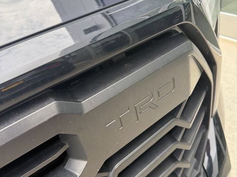 Used 2024 Toyota Tundra Limited w/ TRD Off-Road Package AWD/4WD image 19