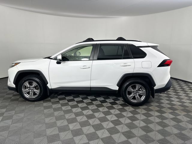 Used 2023 Toyota RAV4 XLE w/ Convenience Package AWD/4WD image 28