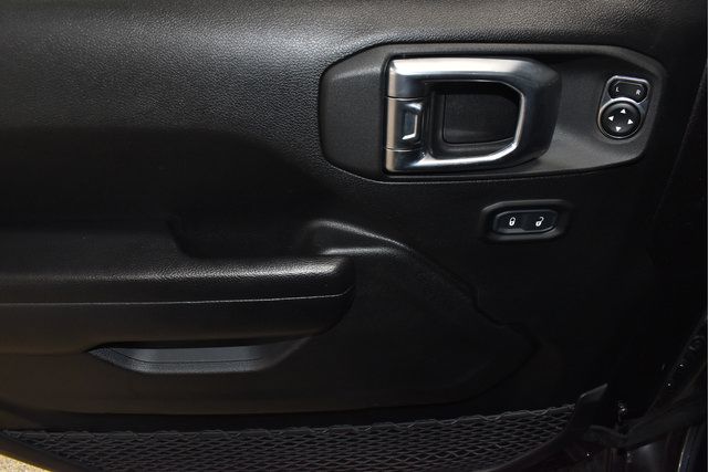 Used 2021 Jeep Wrangler Unlimited Rubicon w/ Uconnect 4C Nav & Sound Group AWD/4WD image 17