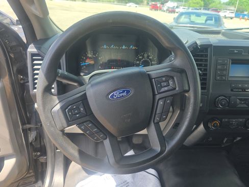 Used 2019 Ford F150 XL w/ Equipment Group 101A Mid RWD image 11
