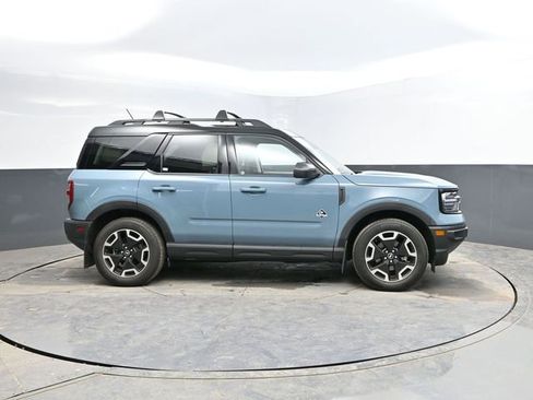 Used 2023 Ford Bronco Sport Outer Banks w/ Tech Package AWD/4WD image 10