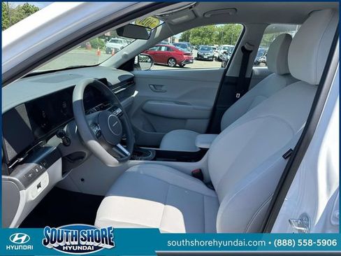 Certified 2026 Hyundai Kona SE AWD/4WD image 17